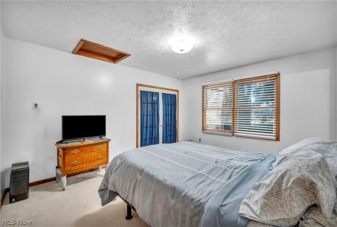 6224 Denise Drive North Ridgeville OH 44039