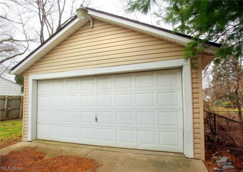 1338 25th Street NW Canton OH 44709