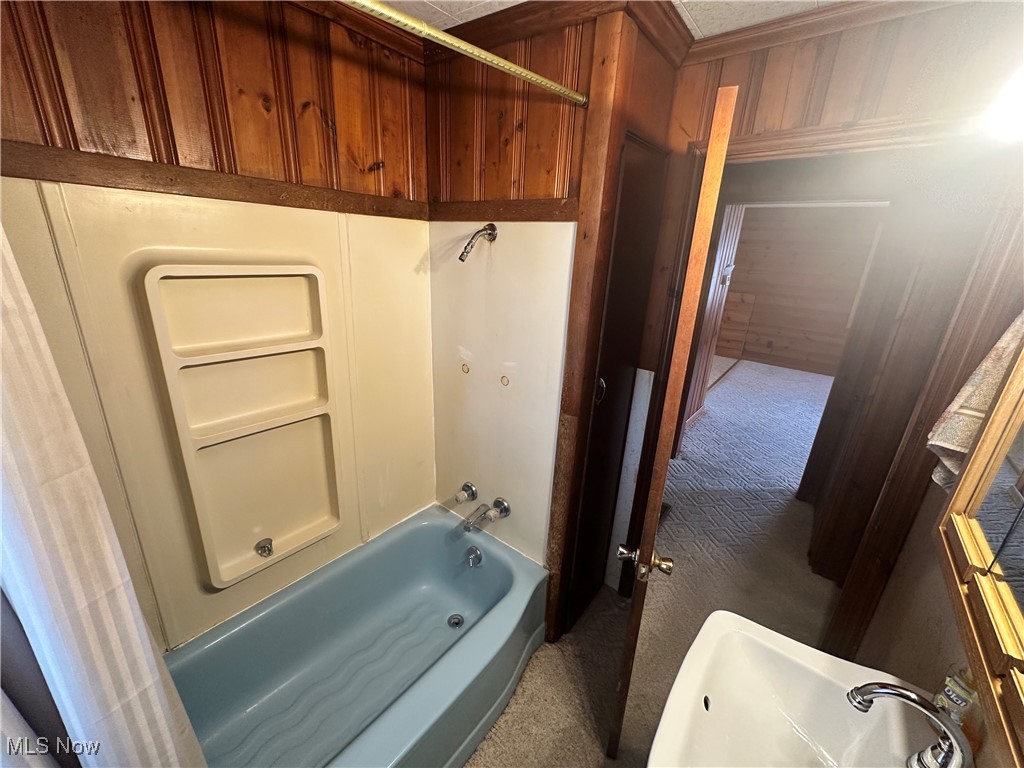8752 N Rokeby NW Mcconnelsville OH 43756