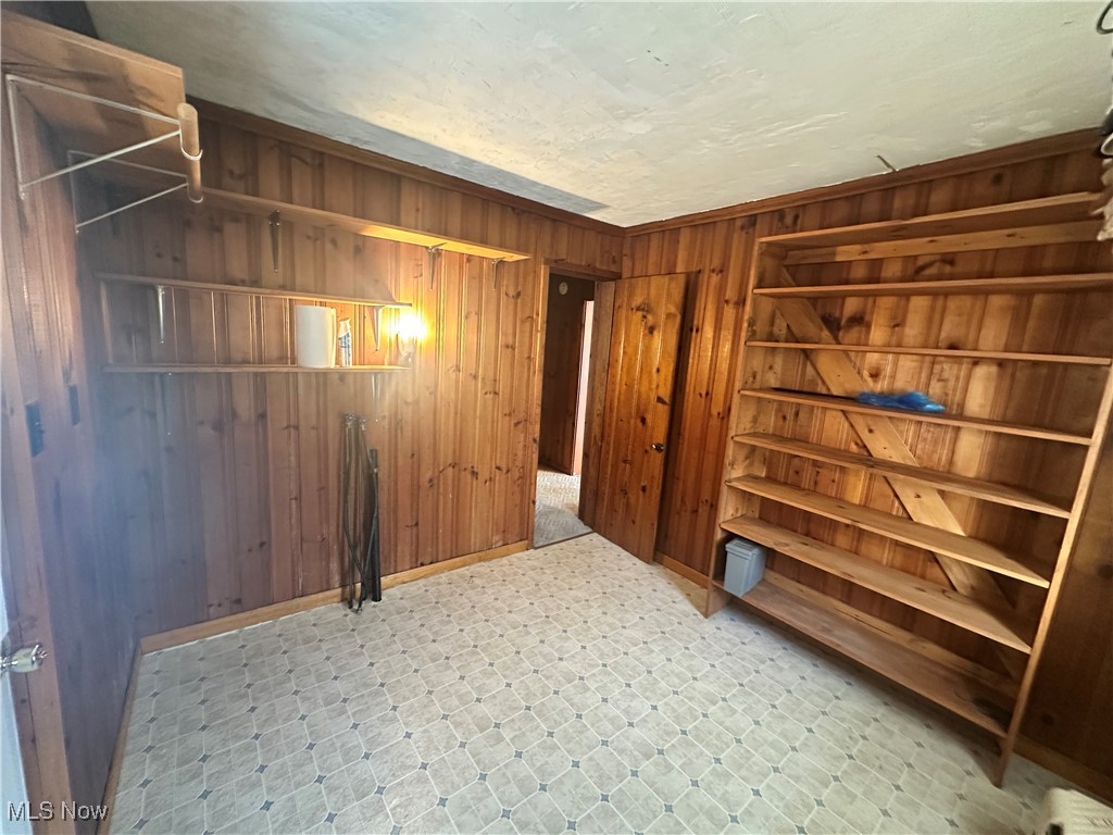 8752 N Rokeby NW Mcconnelsville OH 43756
