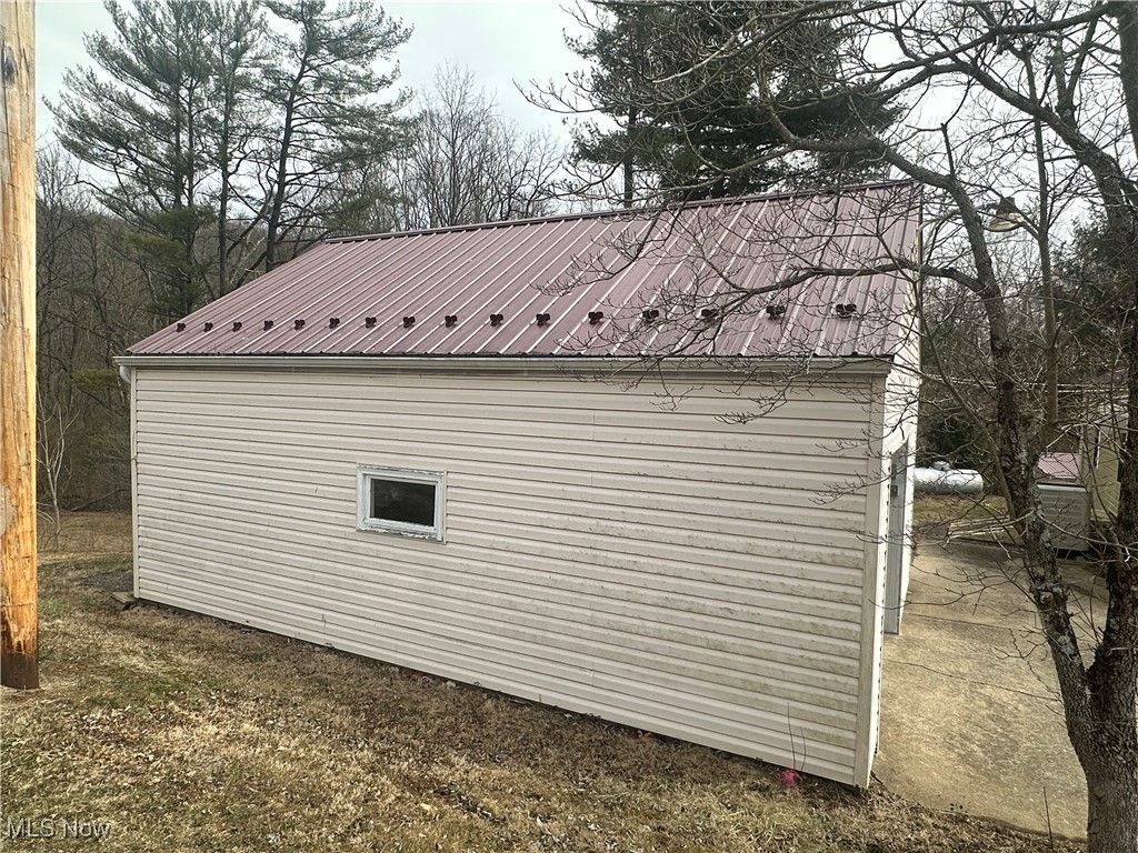 8752 N Rokeby NW Mcconnelsville OH 43756