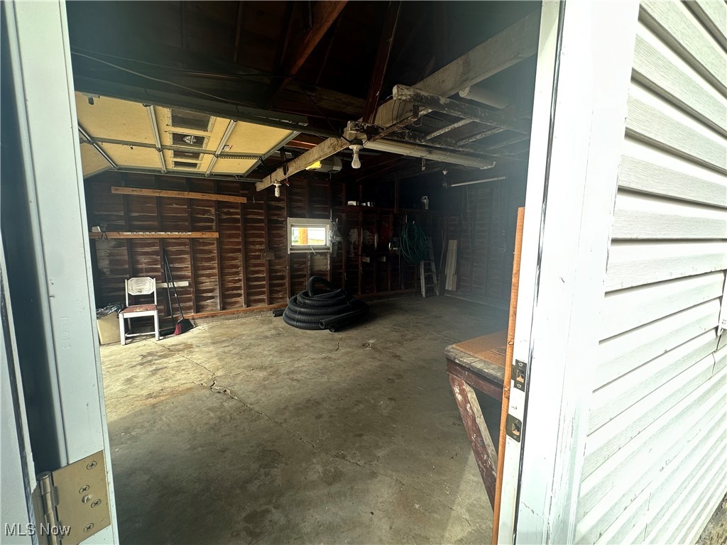 8752 N Rokeby NW Mcconnelsville OH 43756