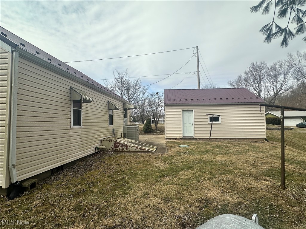 8752 N Rokeby NW Mcconnelsville OH 43756