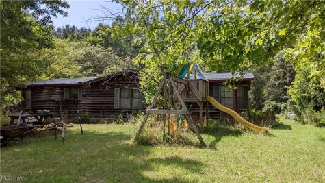 9376 Daniels Road Seville OH 44273