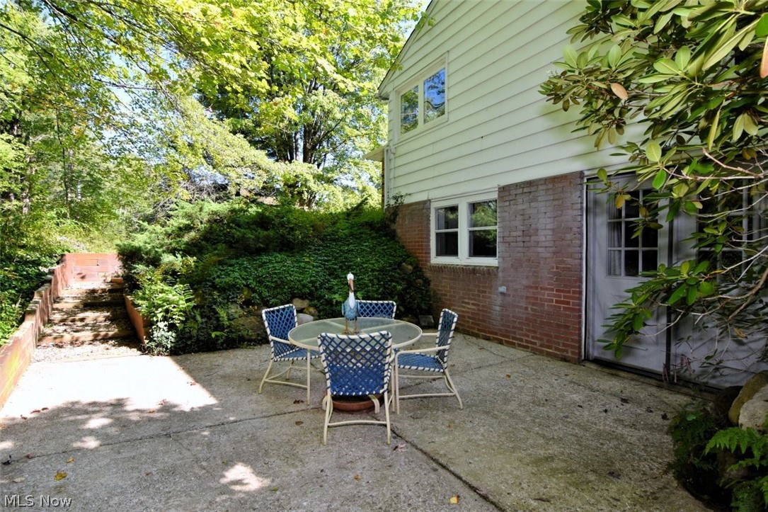 8391 Ridgewood Lane Novelty OH 44072