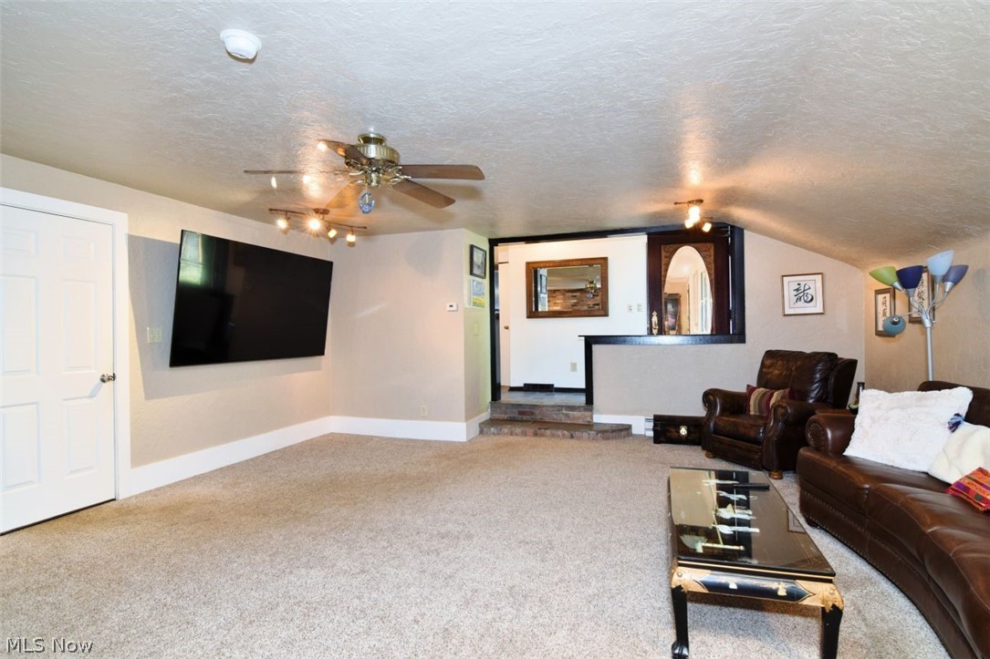 8391 Ridgewood Lane Novelty OH 44072