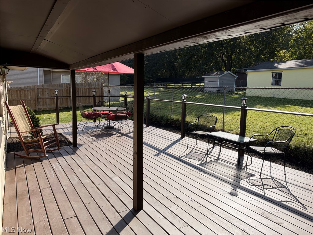 10 E Wellock Drive Akron OH 44319