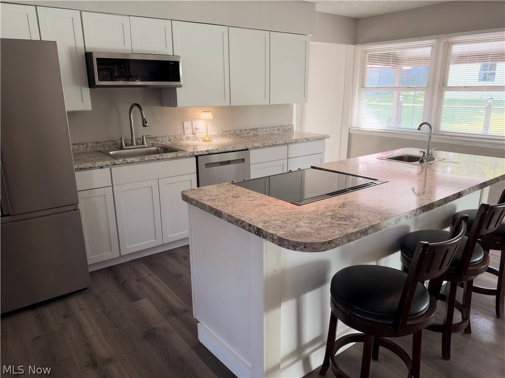 10 E Wellock Drive Akron OH 44319