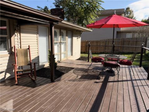10 E Wellock Drive Akron OH 44319