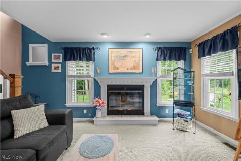 5112 E Lake Road Sheffield Lake OH 44054