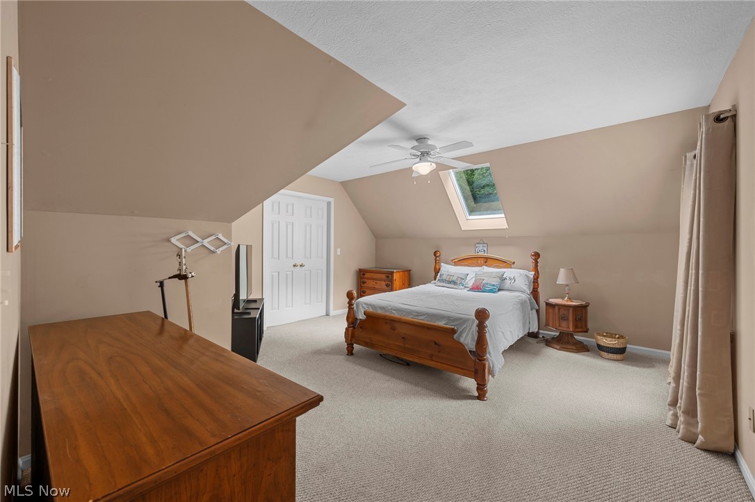 5112 E Lake Road Sheffield Lake OH 44054