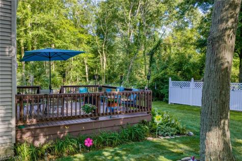 5112 E Lake Road Sheffield Lake OH 44054