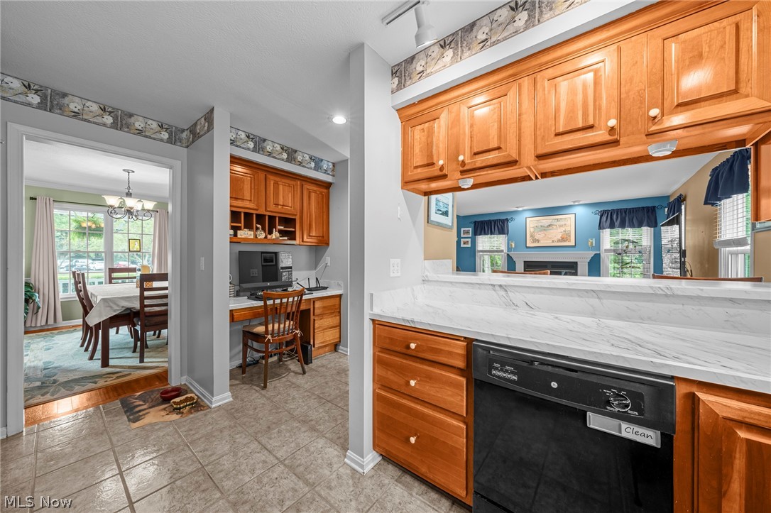 5112 E Lake Road Sheffield Lake OH 44054