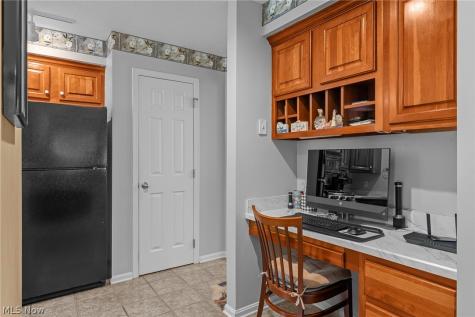 5112 E Lake Road Sheffield Lake OH 44054