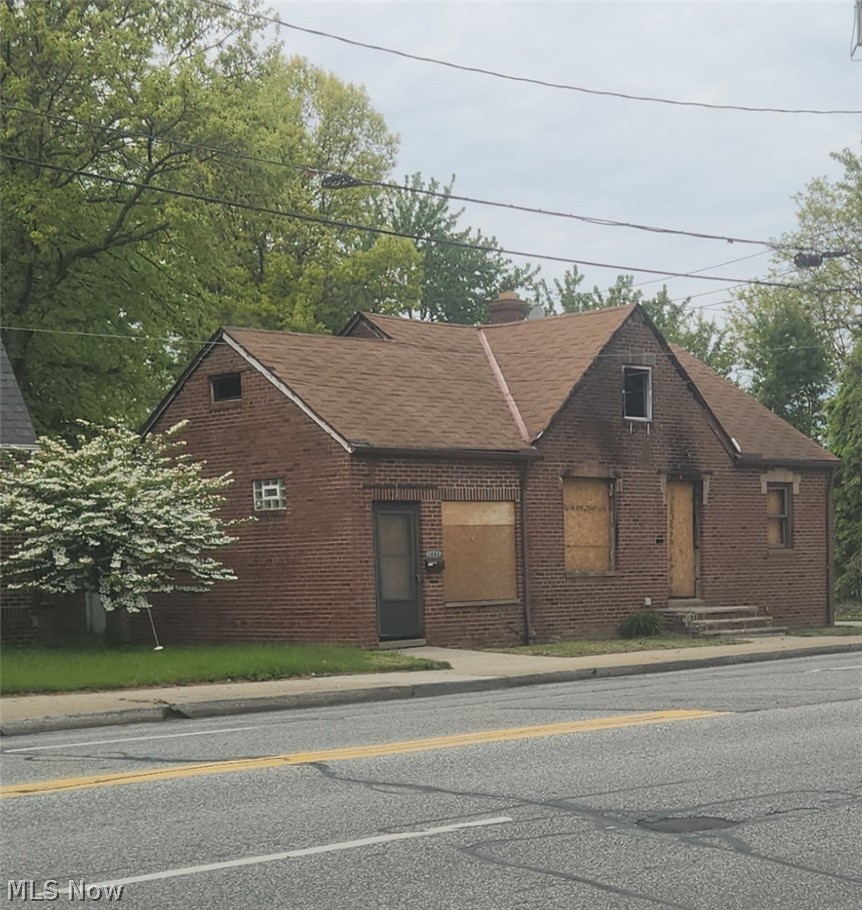 3080 Warren Road Cleveland OH 44111