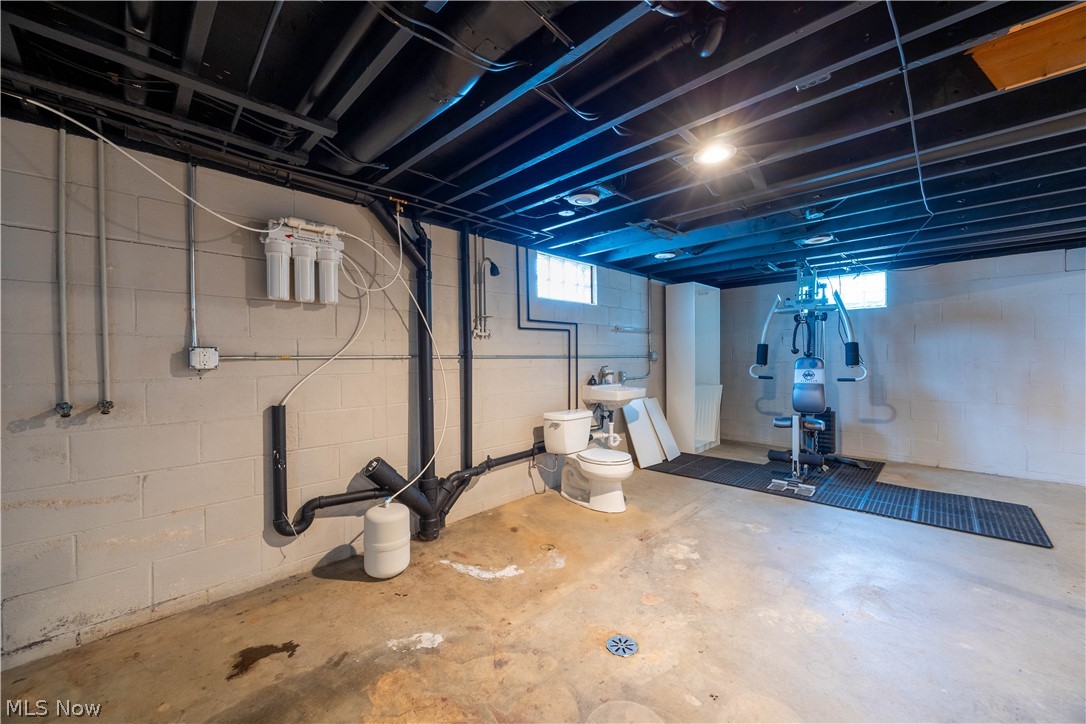13095 Navarre Road SW Beach City OH 44608