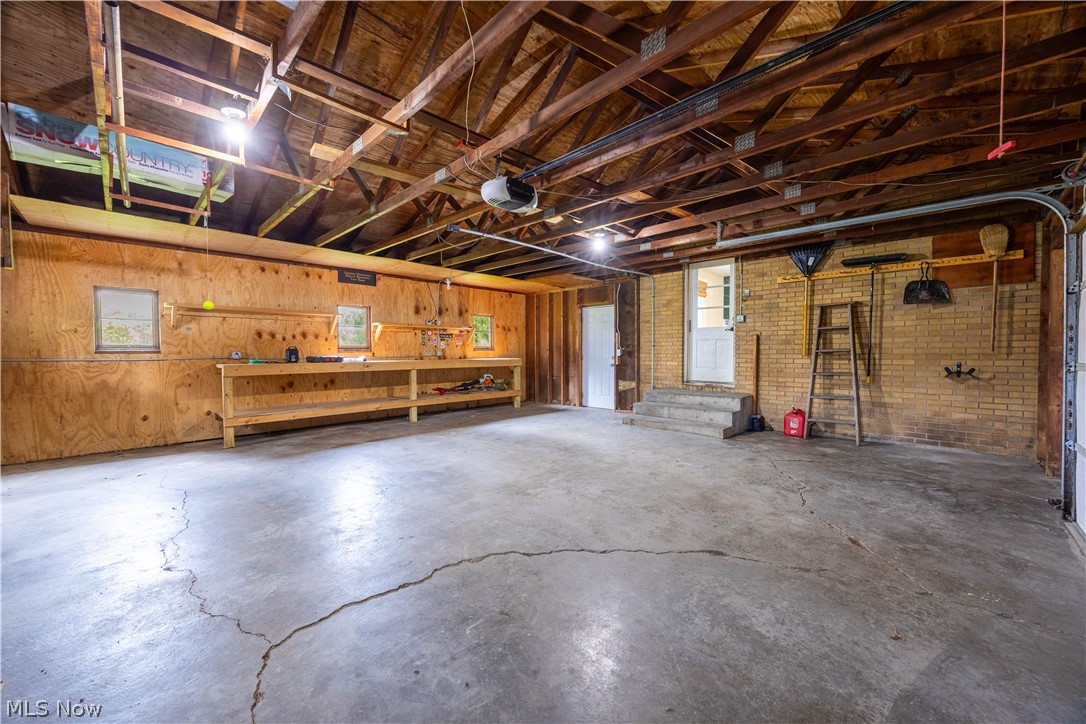 13095 Navarre Road SW Beach City OH 44608