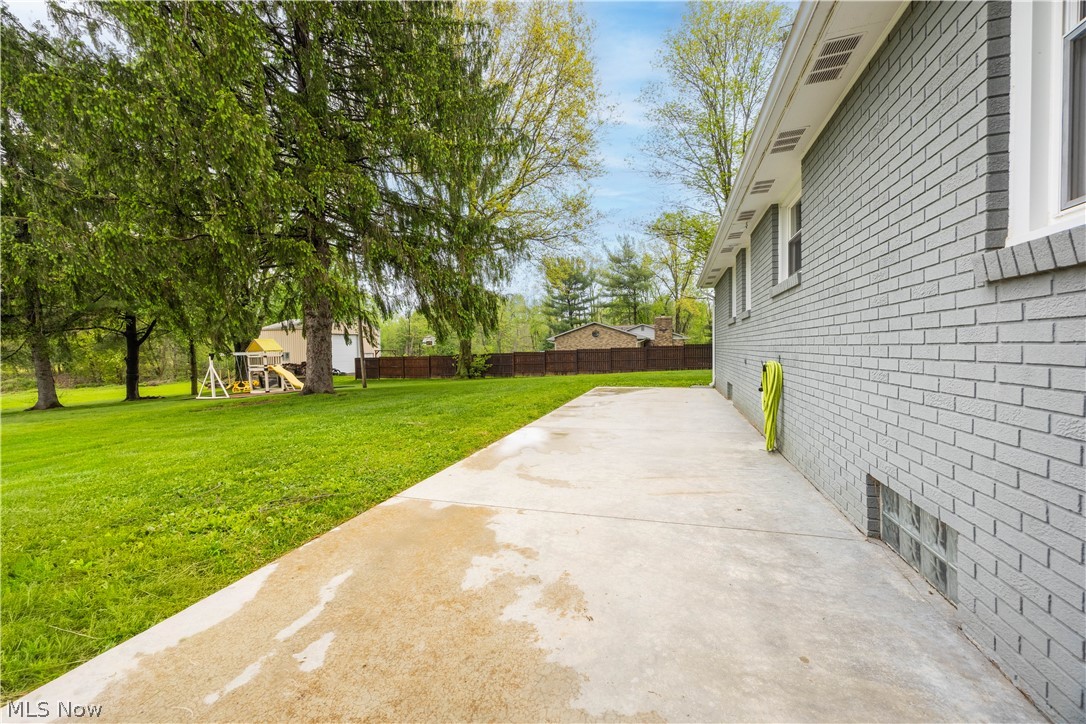 13095 Navarre Road SW Beach City OH 44608