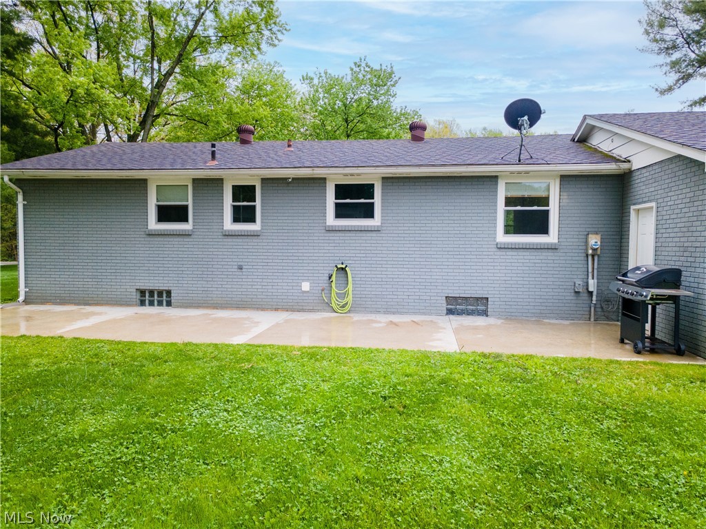 13095 Navarre Road SW Beach City OH 44608