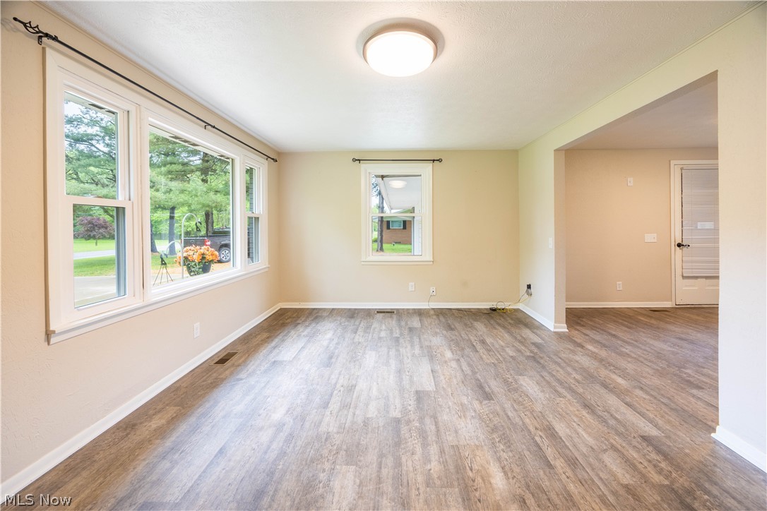 13095 Navarre Road SW Beach City OH 44608