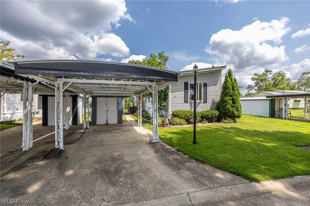 4 Village Park Olmsted Twp OH 44138
