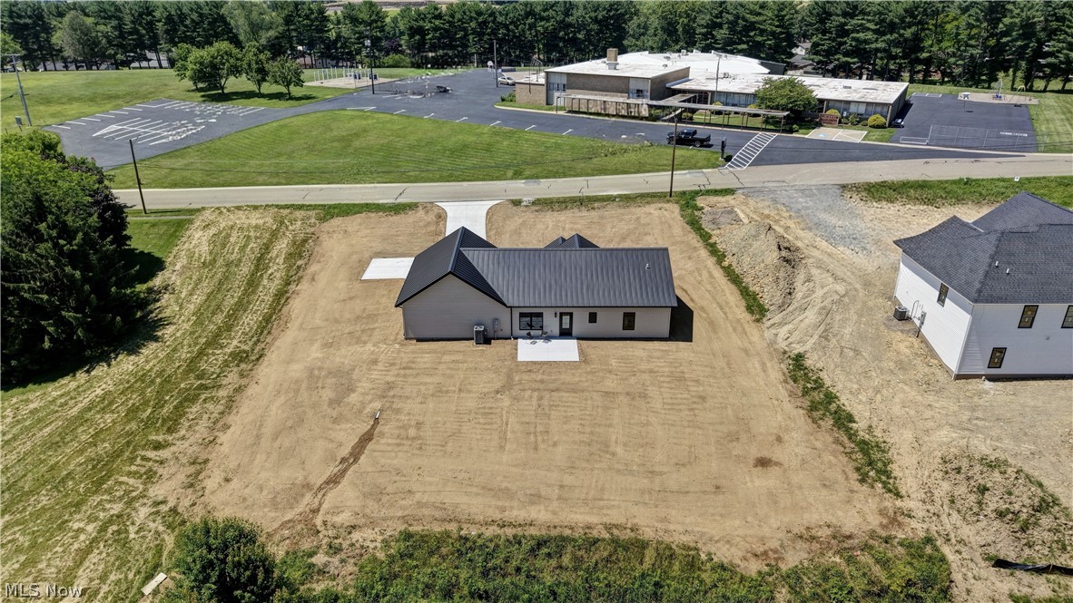 821 SW Miller Avenue Sugarcreek OH 44681