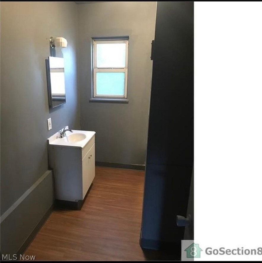 3872 E 57th Street Cleveland OH 44105