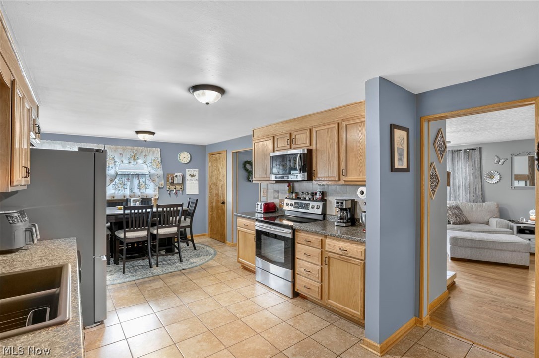 21861 Valley View Drive West Lafayette OH 43845