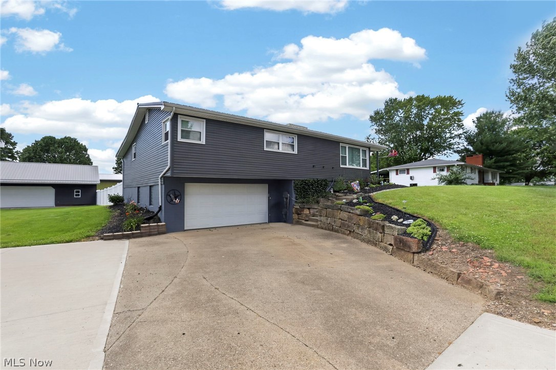 21861 Valley View Drive West Lafayette OH 43845