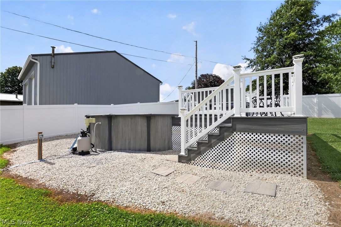 21861 Valley View Drive West Lafayette OH 43845