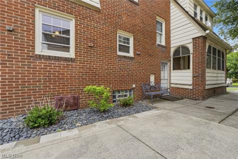 3632 Harvey Road Cleveland Heights OH 44118