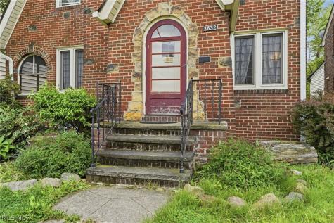 3632 Harvey Road Cleveland Heights OH 44118