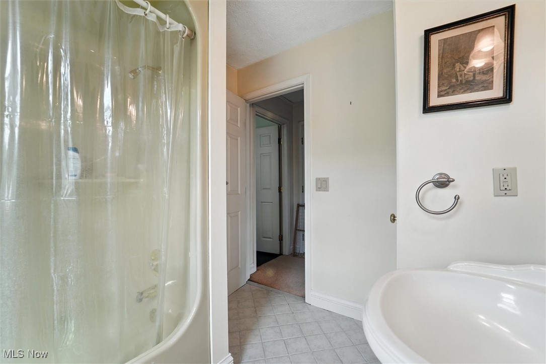 11155 Butternut Road Chardon OH 44024