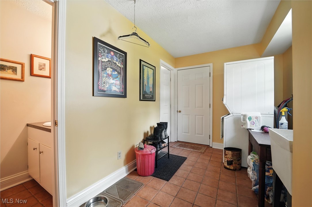 11155 Butternut Road Chardon OH 44024