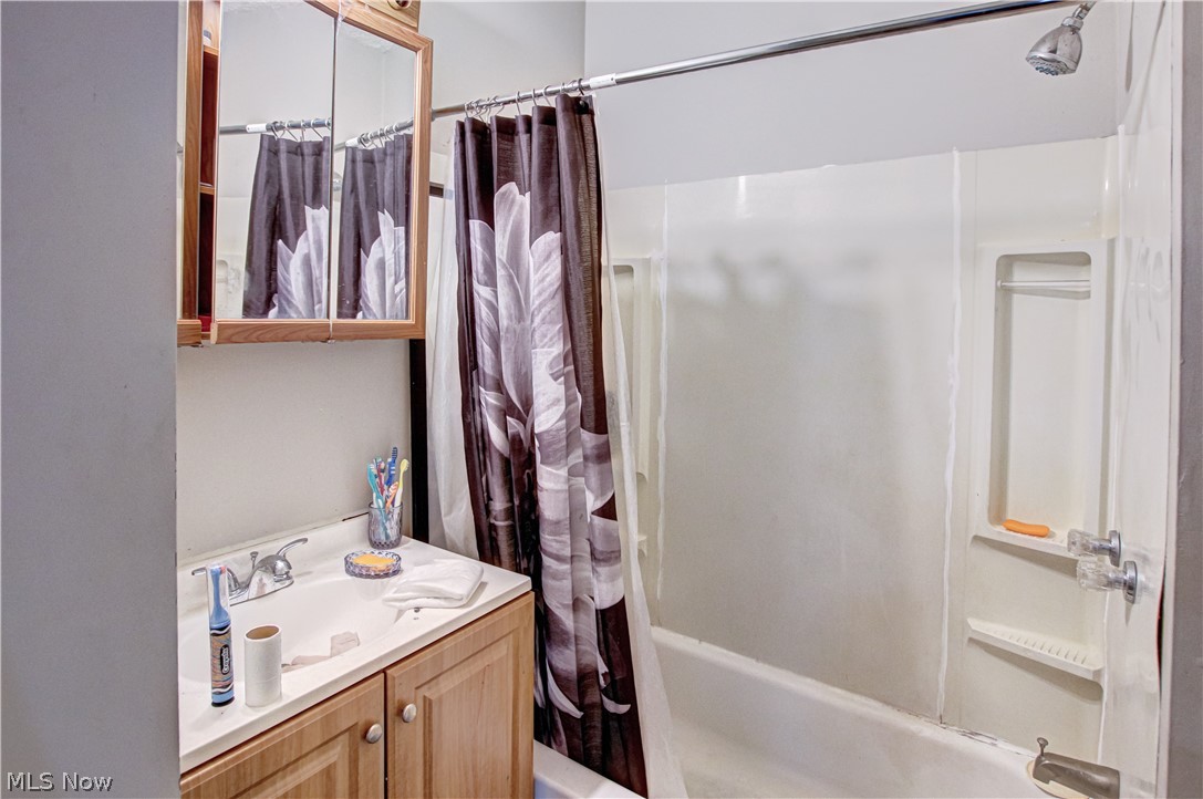 2785 E 126th Street Cleveland OH 44120