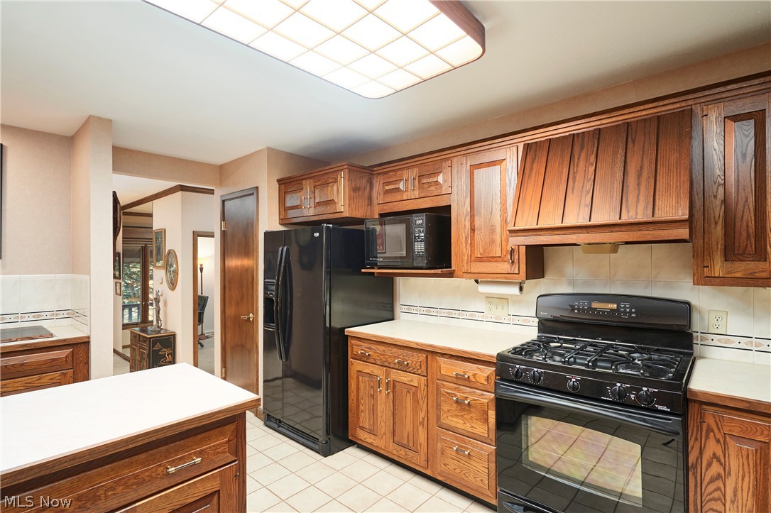 302 Hatch Road Wadsworth OH 44281
