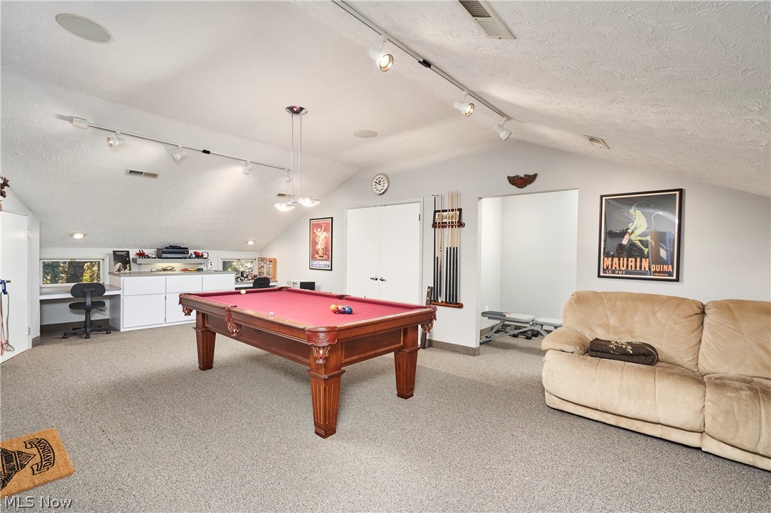 302 Hatch Road Wadsworth OH 44281