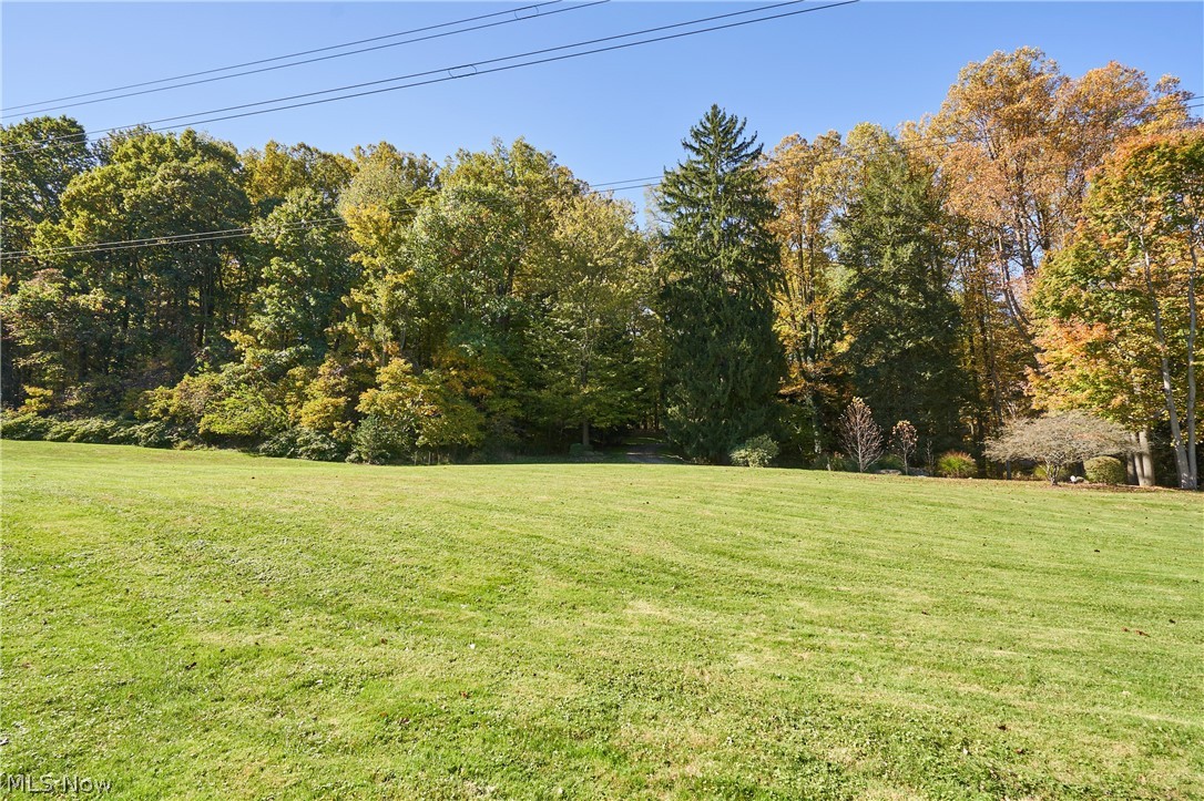 302 Hatch Road Wadsworth OH 44281