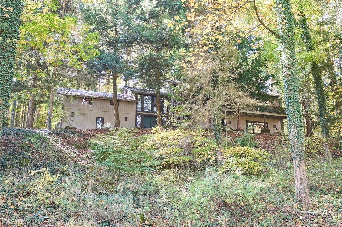 302 Hatch Road Wadsworth OH 44281