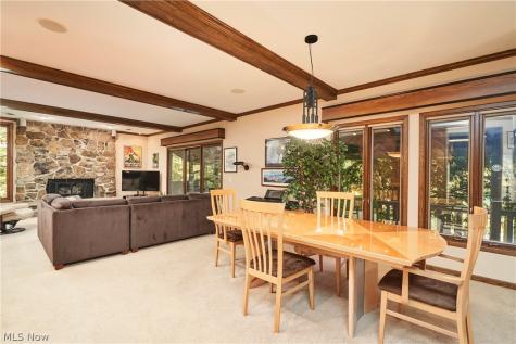 302 Hatch Road Wadsworth OH 44281