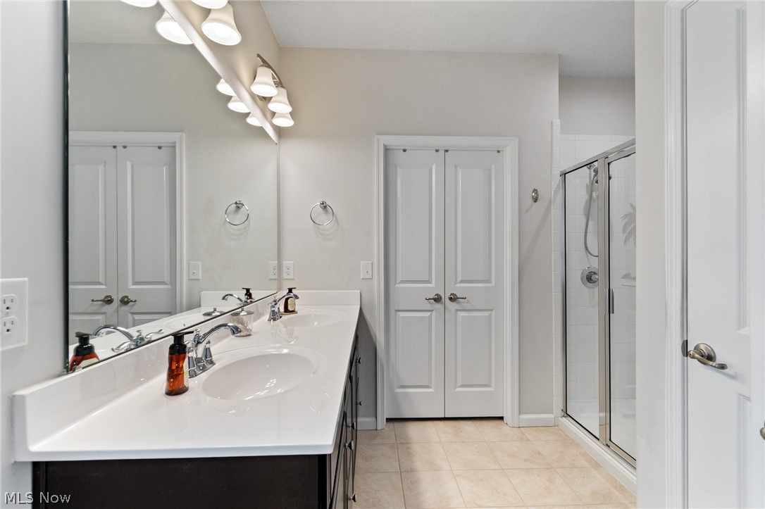 120 Lakeland Way Aurora OH 44202