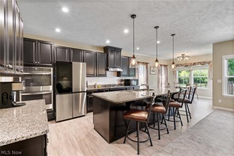 120 Lakeland Way Aurora OH 44202