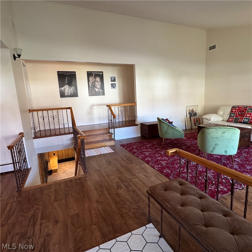 2054 Wyndham Road Akron OH 44313