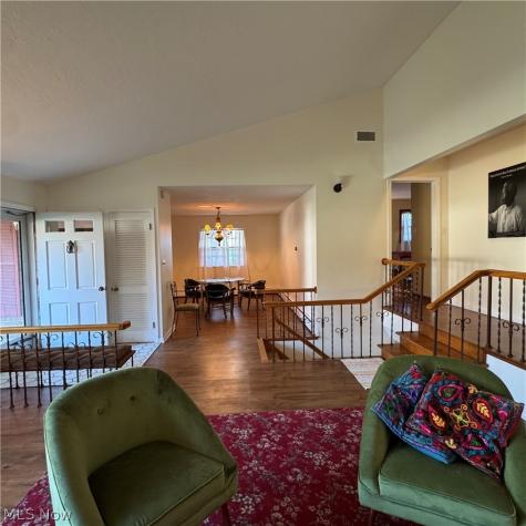 2054 Wyndham Road Akron OH 44313