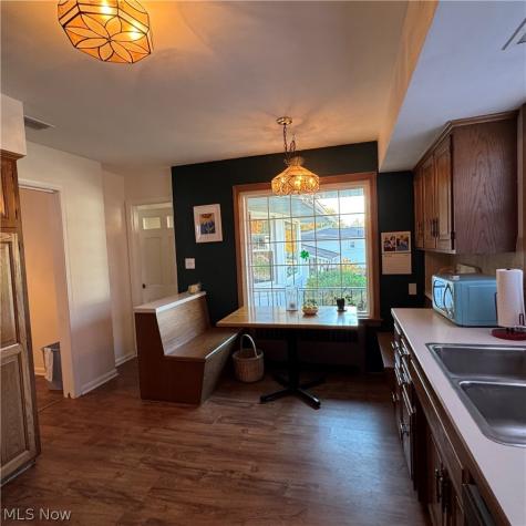 2054 Wyndham Road Akron OH 44313