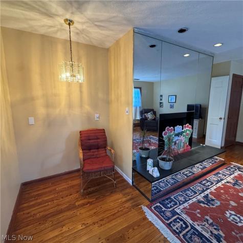 2054 Wyndham Road Akron OH 44313