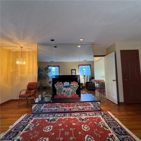 2054 Wyndham Road Akron OH 44313