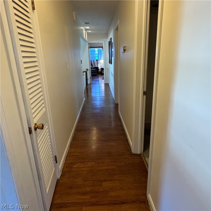 2054 Wyndham Road Akron OH 44313