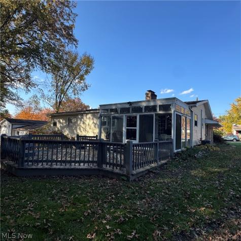 2054 Wyndham Road Akron OH 44313