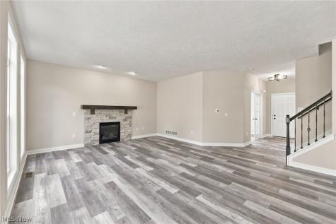 7469 Emerald Glen Avenue NW Canal Fulton OH 44614